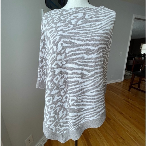 Barefoot Dreams Cozy Chic Ultra lite poncho one size asymmetrical super soft - Picture 11 of 12